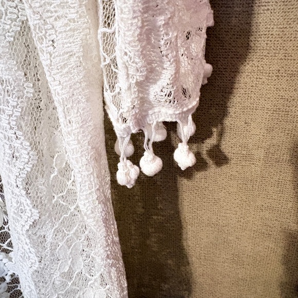 Kori America Open Lace Cardigan with Fringe - S/M - Picture 4 of 7